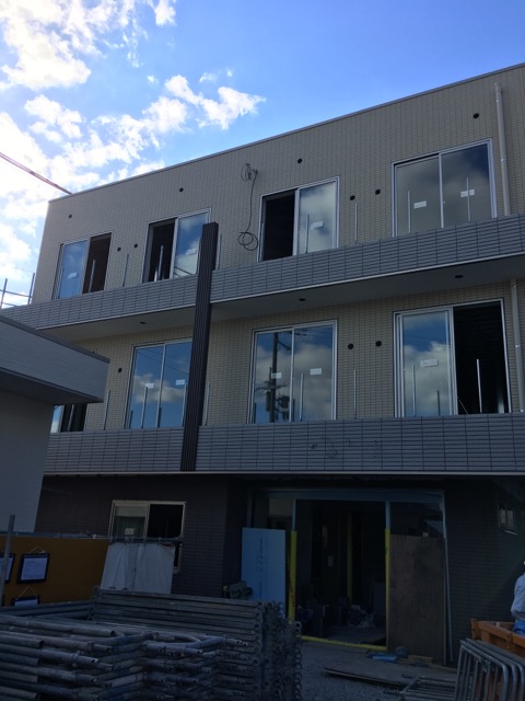 外観がほぼ出来上がり。。